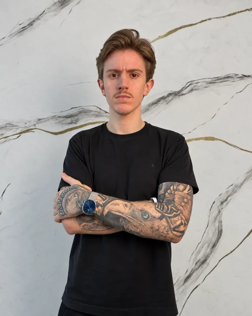 Retrato de Gabryel Quero, barbeiro e consultor de imagem da Barbearia Los Feras